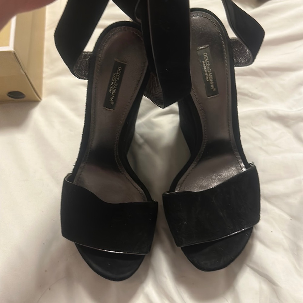 Dolce and gabbana wedges size 39
